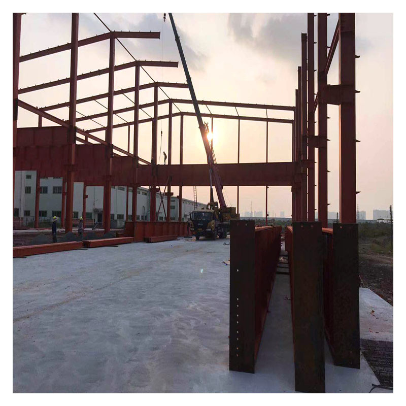 কাস্টমাইজড ডিজাইন ইস্পাত কাঠামো ওয়ার্কশপ গুদাম হ্যাঙ্গার জন্য ইস্পাত ফ্রেম বিল্ডিং