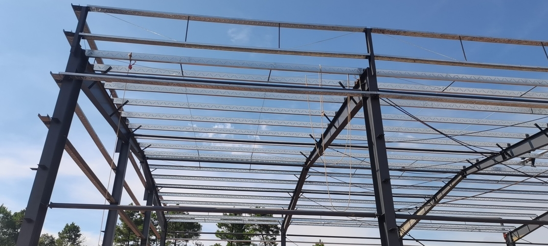 গরম ডাম্প গ্যালভানাইজড প্রিফ্যাব্রিকেটেড স্টিল কাঠামো ধাতু উপাদান গুদাম ভবন কর্মশালার জন্য
